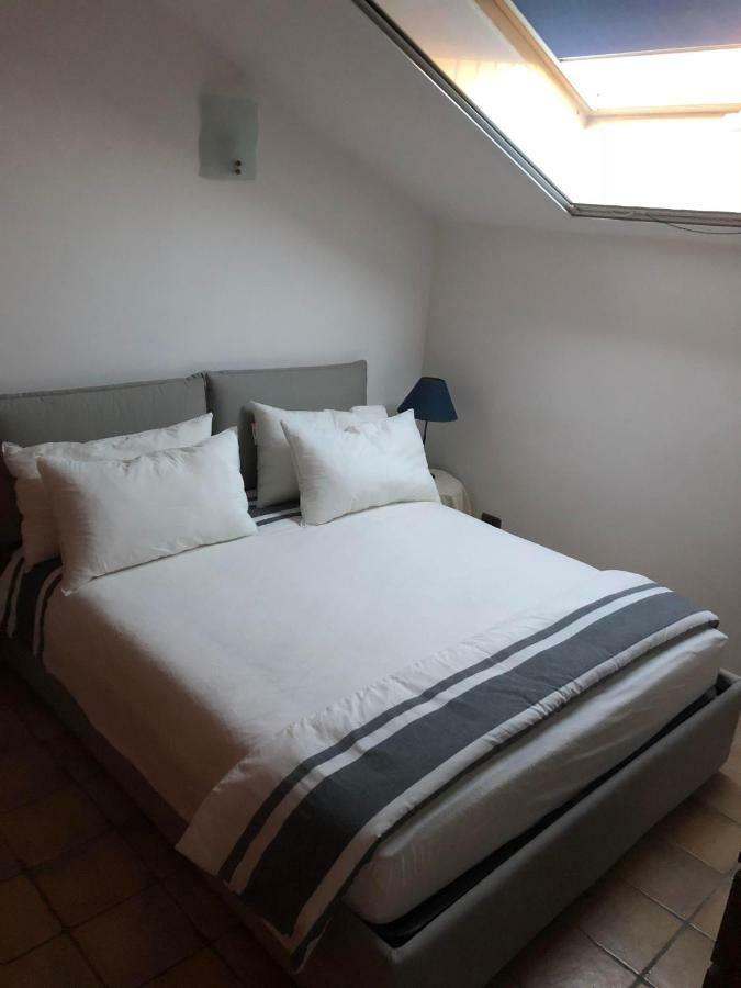 Pica Roof Apartment Наполи Екстериор снимка