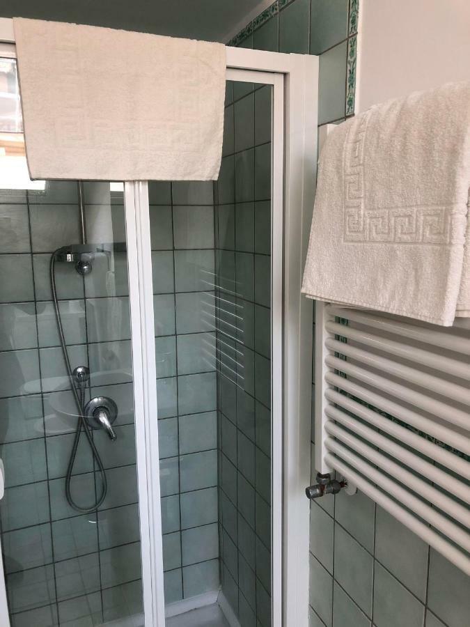 Pica Roof Apartment Наполи Екстериор снимка