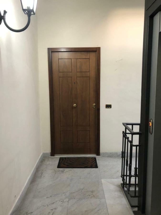 Pica Roof Apartment Наполи Екстериор снимка